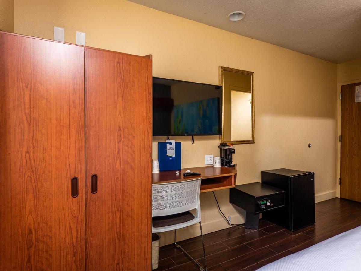 Microtel Inn And Suites Ocala Exteriér fotografie